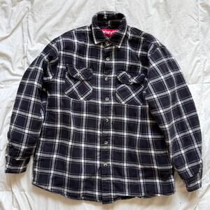 wrangler Plaid flannel quilted jacket with pockets mens medium workwear outdoors